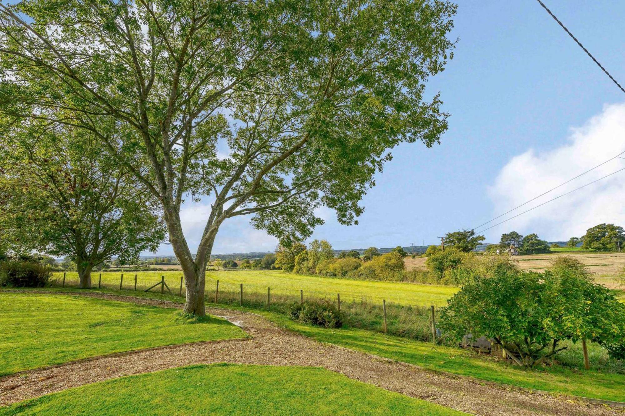 The Cider Barn, Luxury For 2 With Beautiful Views. Villa Ledbury Exterior foto